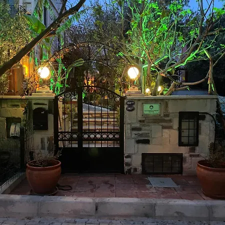 Konukevi Palmiye Evi