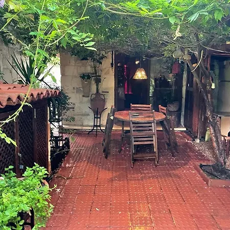 Palmiye Evi بيت ضيافة *